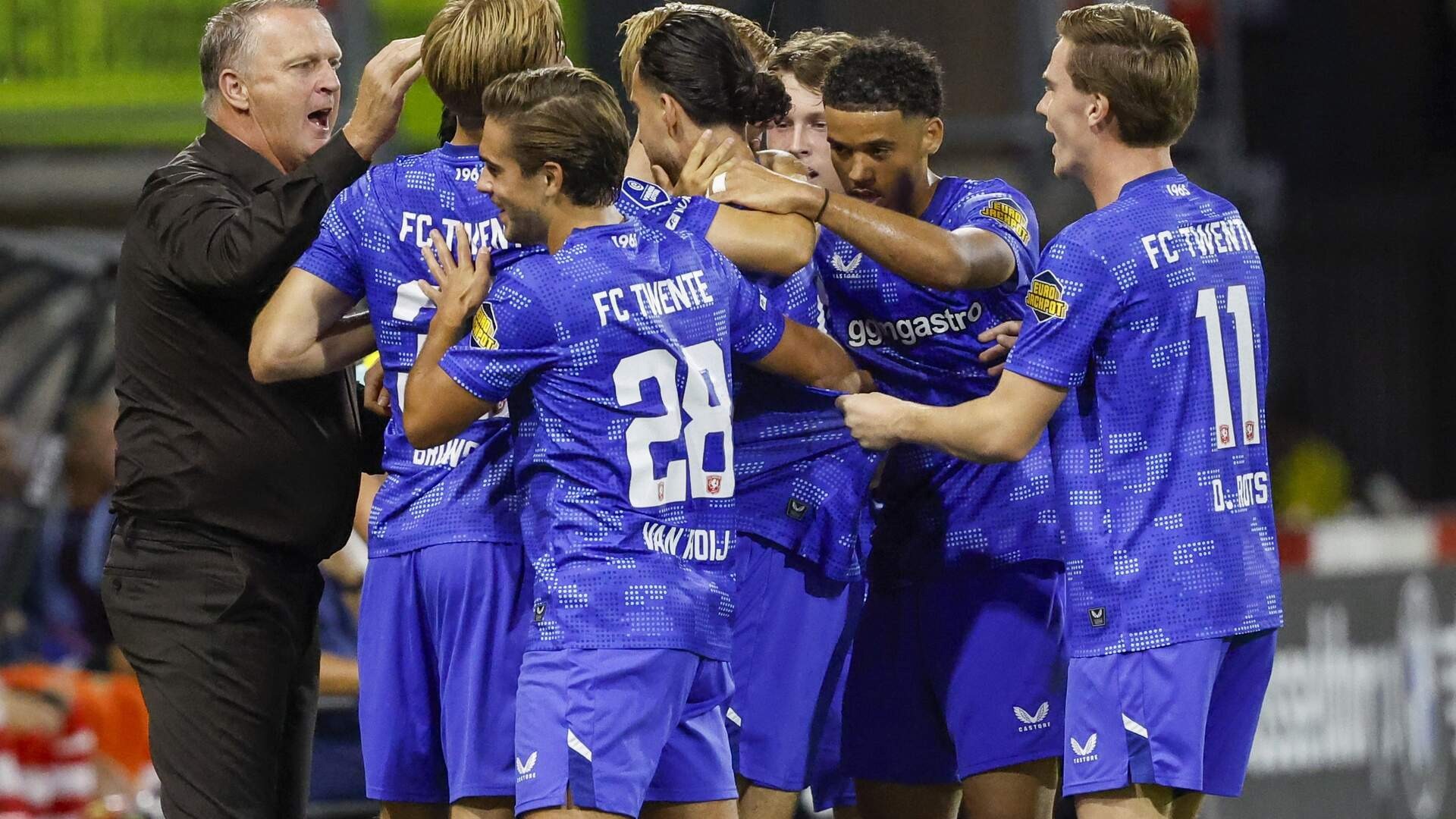 FC Twente v Telstar cover