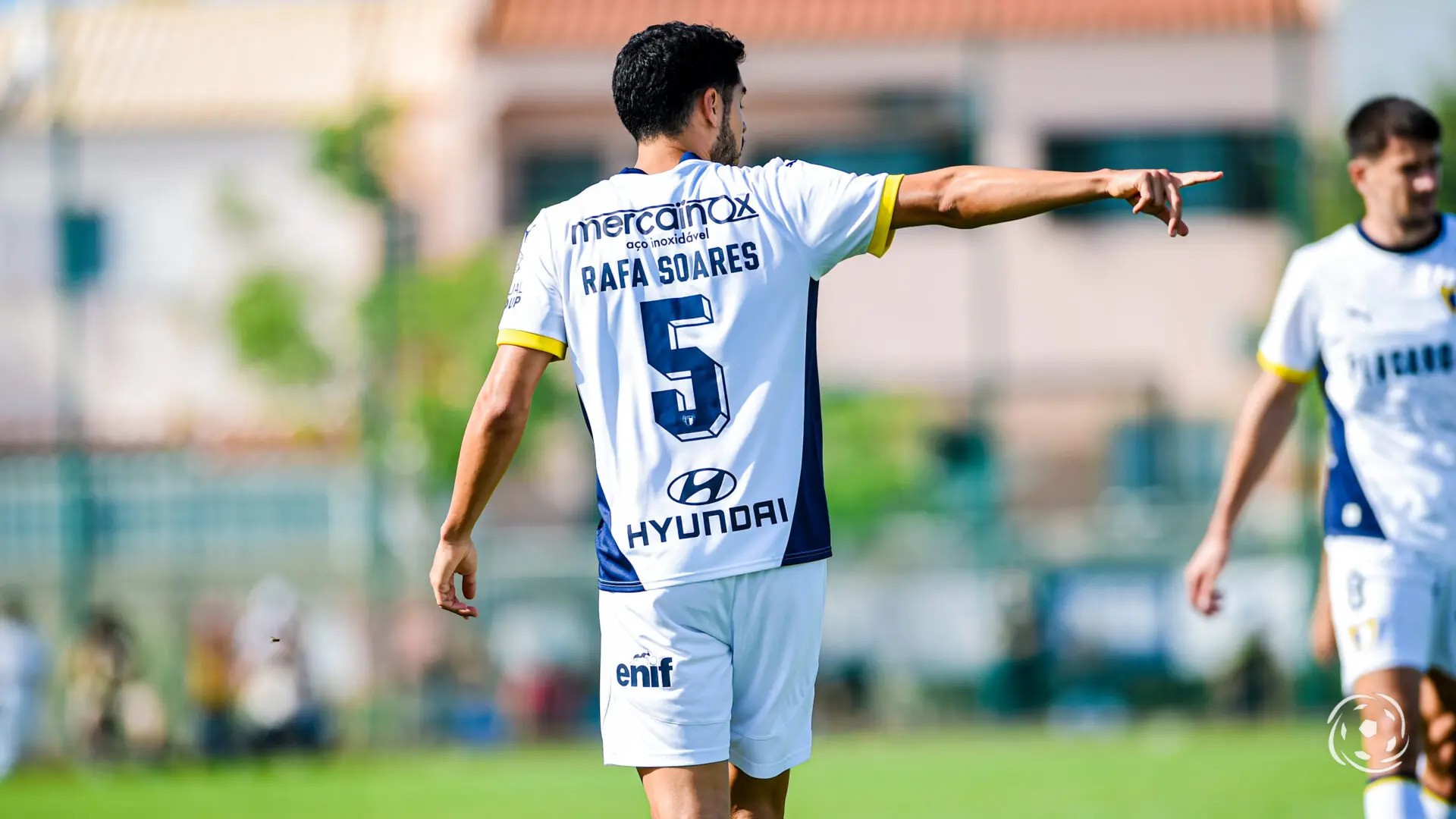 FC Famalicão v FC Porto cover